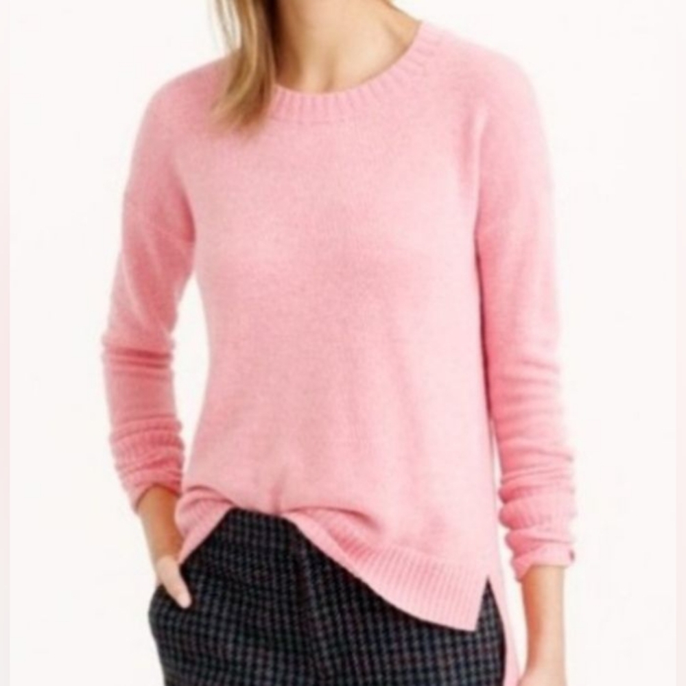 J. Crew  Extra Soft Pink Crew Neck Sweater Size S Wool Cozy Fall Winter